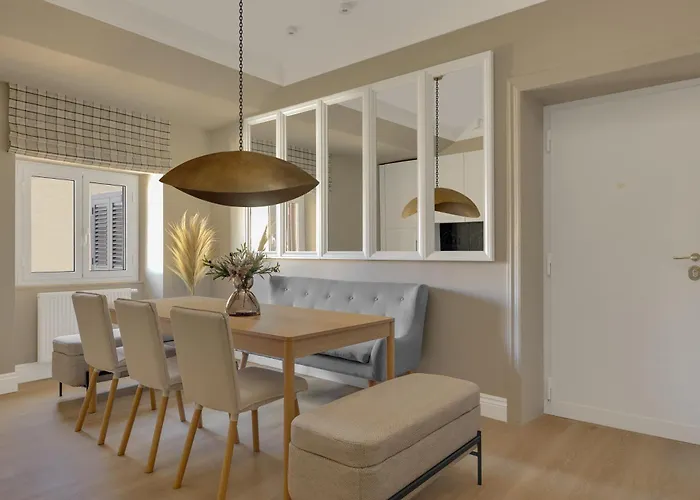 Center Iv Apartment